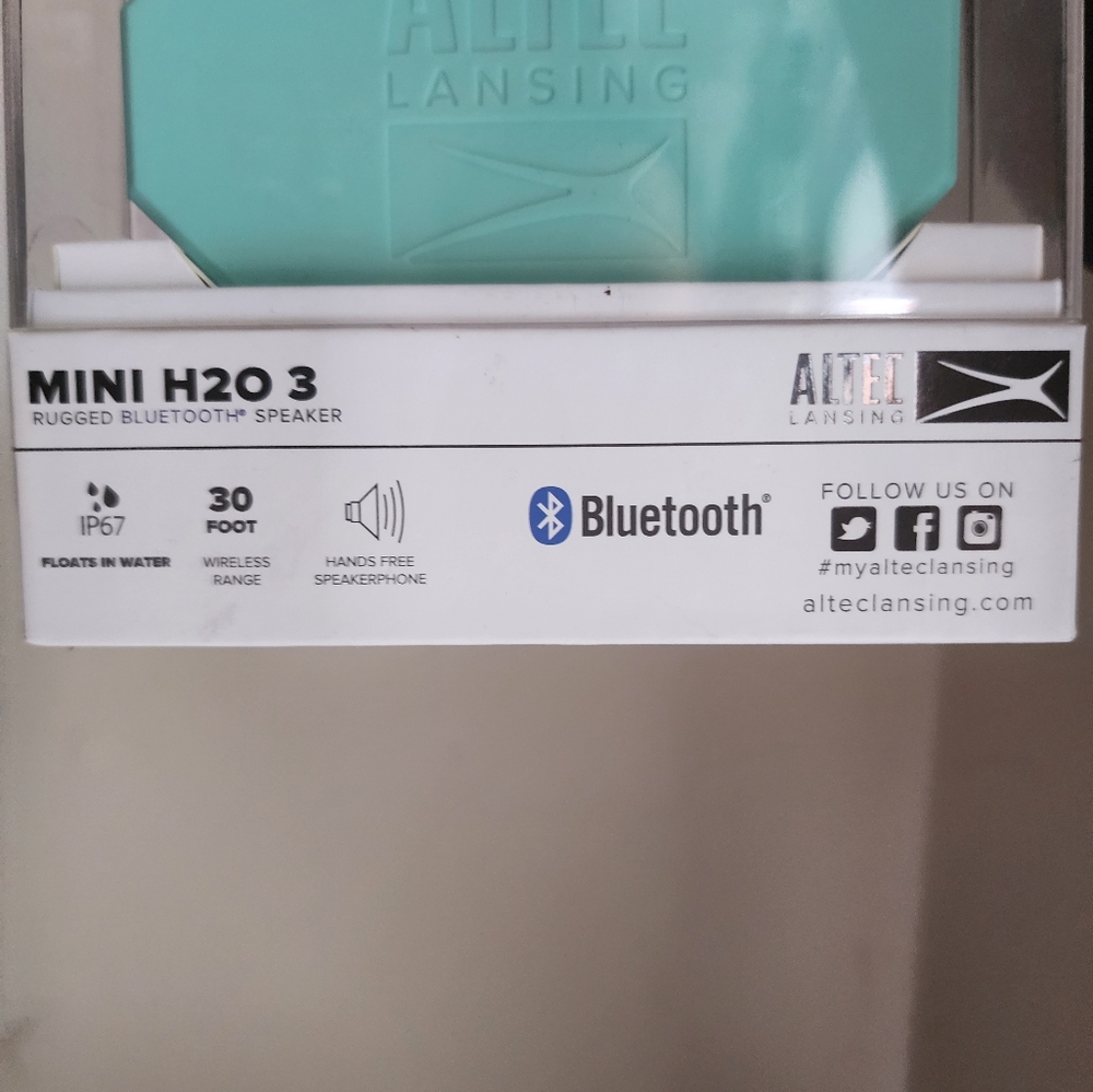 altec lansing waterproof bluetooth speakers - Picture 2 of 3